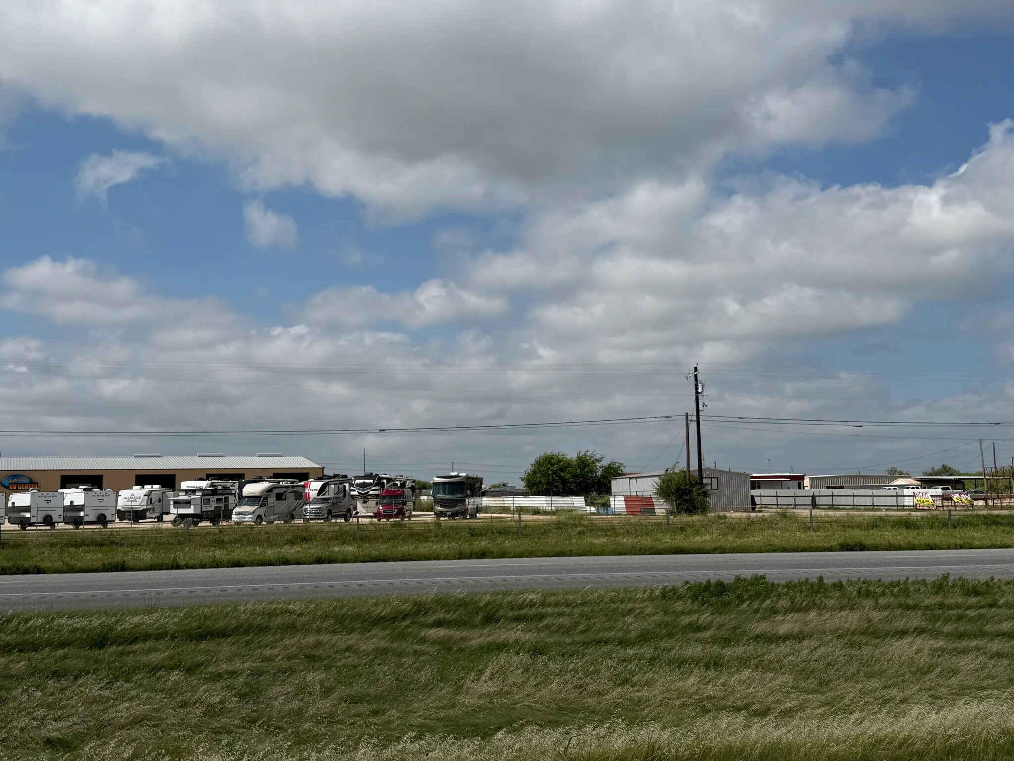 6458 E Interstate 20, Clyde, TX à louer Photo de l’immeuble– Image 1 sur 10