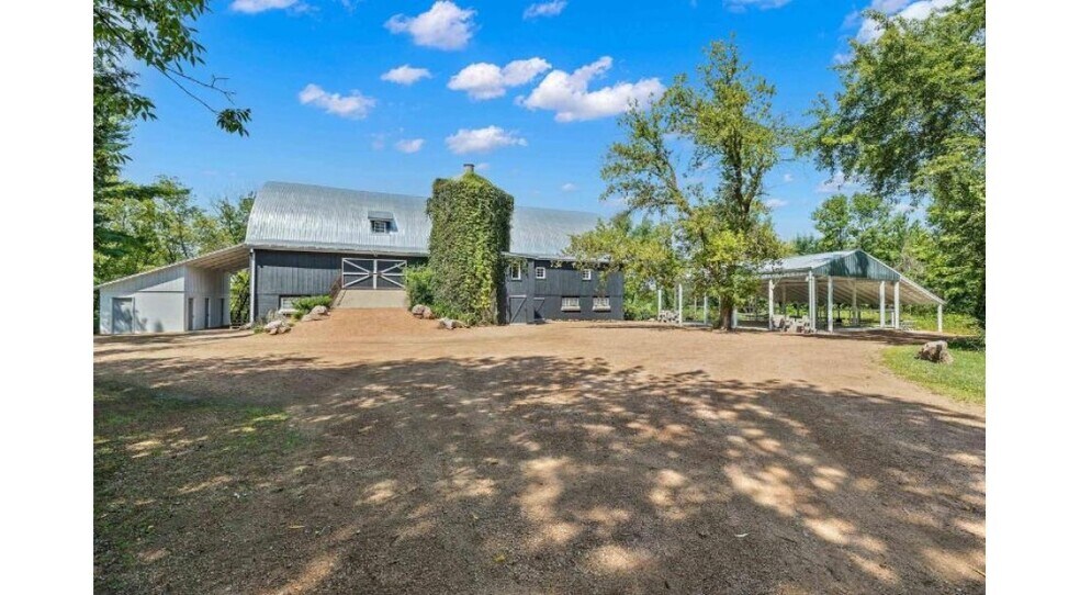 4340 Pine Rd, Junction City, WI à vendre - Photo de l’immeuble – Image 2 sur 20