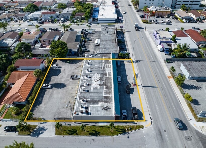 1200-1240 E 4th Ave, Hialeah, FL à louer - Aérien – Image 3 sur 5