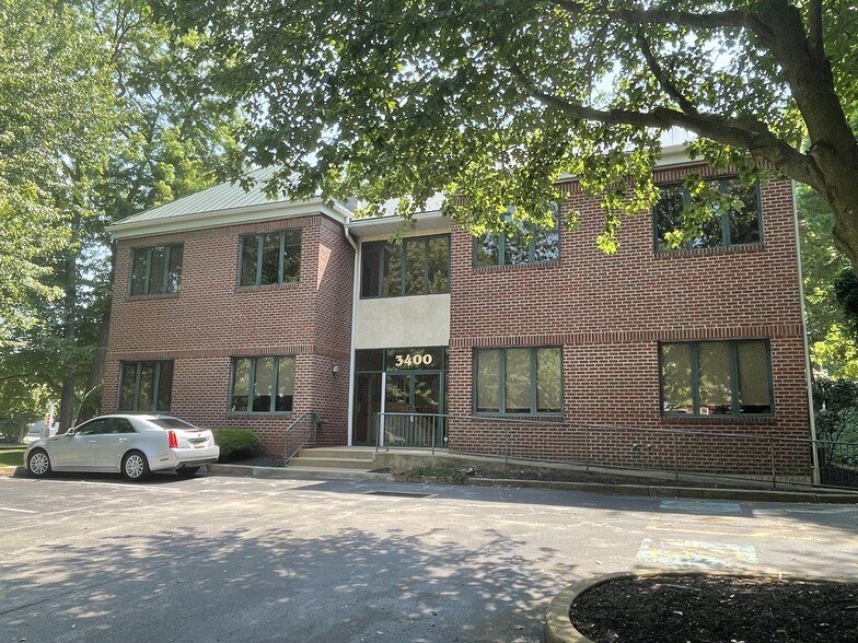 3400 West Chester Pike, Newtown Square, PA à louer - Photo de l’immeuble – Image 2 sur 4