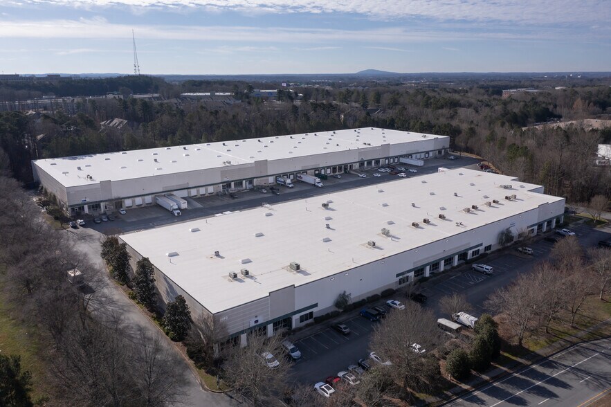 1630 Satellite Blvd, Duluth, GA à louer - Photo de l’immeuble – Image 2 sur 4
