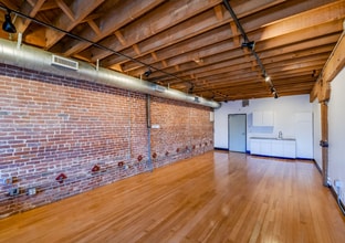 6161 Santa Monica Blvd, Los Angeles, CA à louer Photo intérieure– Image 2 sur 4