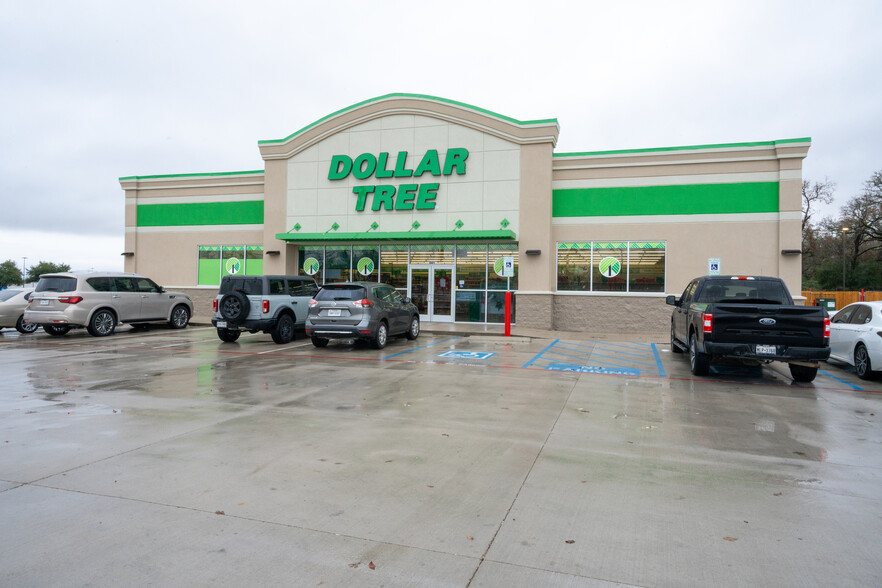 841 W US Highway 79, Rockdale, TX à vendre - Photo de l’immeuble – Image 3 sur 7
