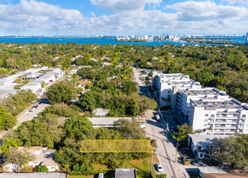 729 NE 85th St, Miami, FL à vendre - Aérien – Image 3 sur 10