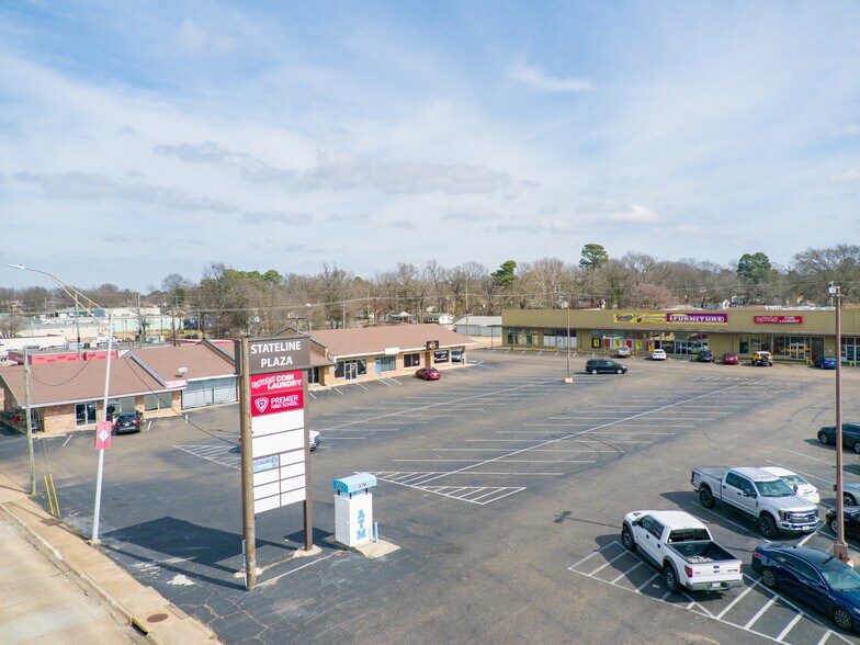 3212-3260 N State Line Ave, Texarkana, AR à louer - Photo de l’immeuble – Image 3 sur 7