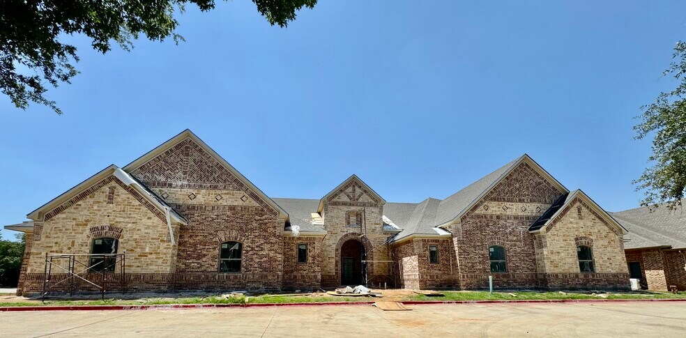 3411 Cross Timbers Rd, Flower Mound, TX à louer - Photo de l’immeuble – Image 1 sur 2