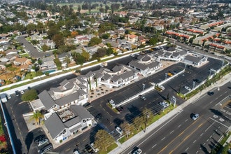 2651-2675 Irvine Ave, Costa Mesa, CA - VUE AÉRIENNE  vue de carte - Image1