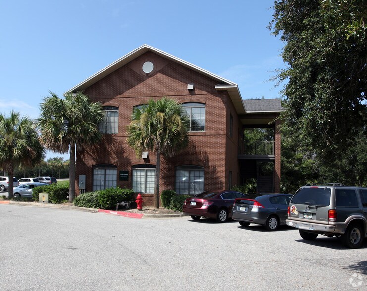 1101 Gulf Breeze Pky, Gulf Breeze, FL à vendre - Photo de l’immeuble – Image 2 sur 8