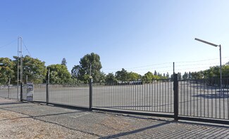 Plus de détails pour Unit B - 2828 Monterey Hwy, San Jose, CA - Terrain à louer