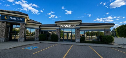4940 Av 51, Red Deer, AB à louer Photo de l’immeuble– Image 1 sur 7