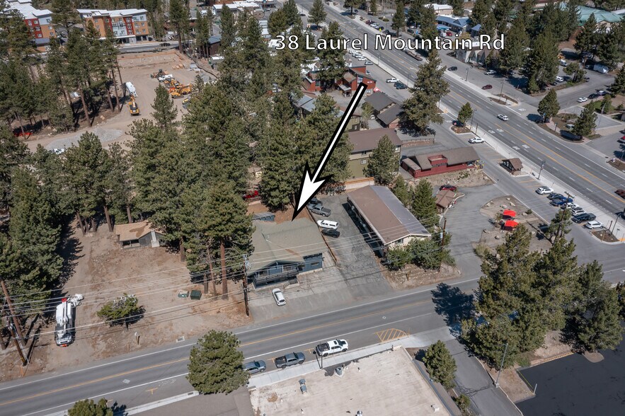 38 Laurel Mountain Rd, Mammoth Lakes, CA à vendre - Photo de l’immeuble – Image 3 sur 34