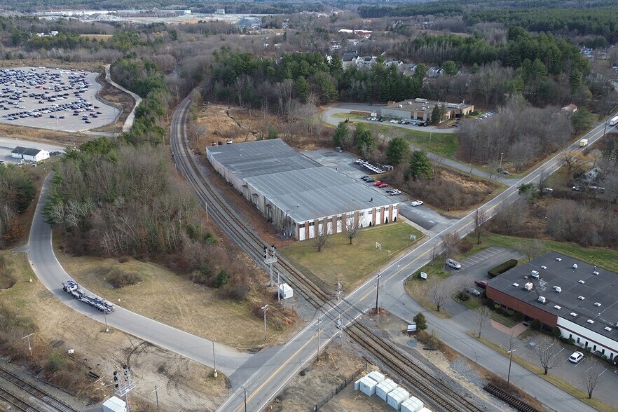 6 Willow Rd, Ayer, MA à louer - Photo de l’immeuble – Image 3 sur 7