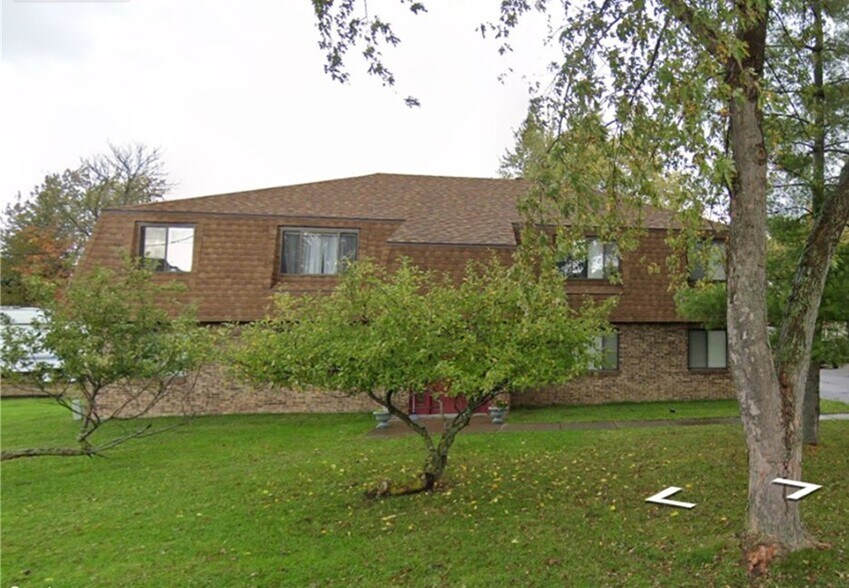 62 Knowlton Ave, Lackawanna, NY à vendre - Photo principale – Image 1 sur 1