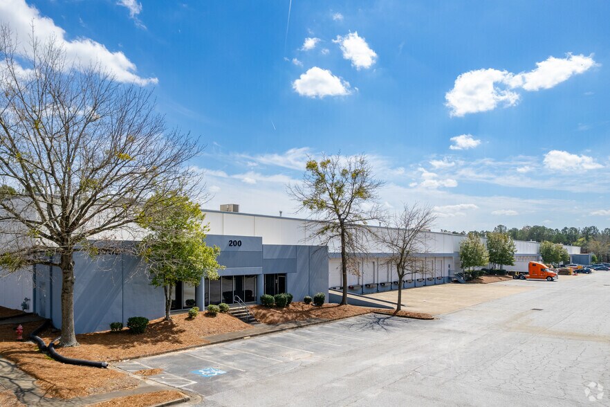 3655 Atlanta Industrial Dr NW, Atlanta, GA à louer - Photo de l’immeuble – Image 3 sur 27