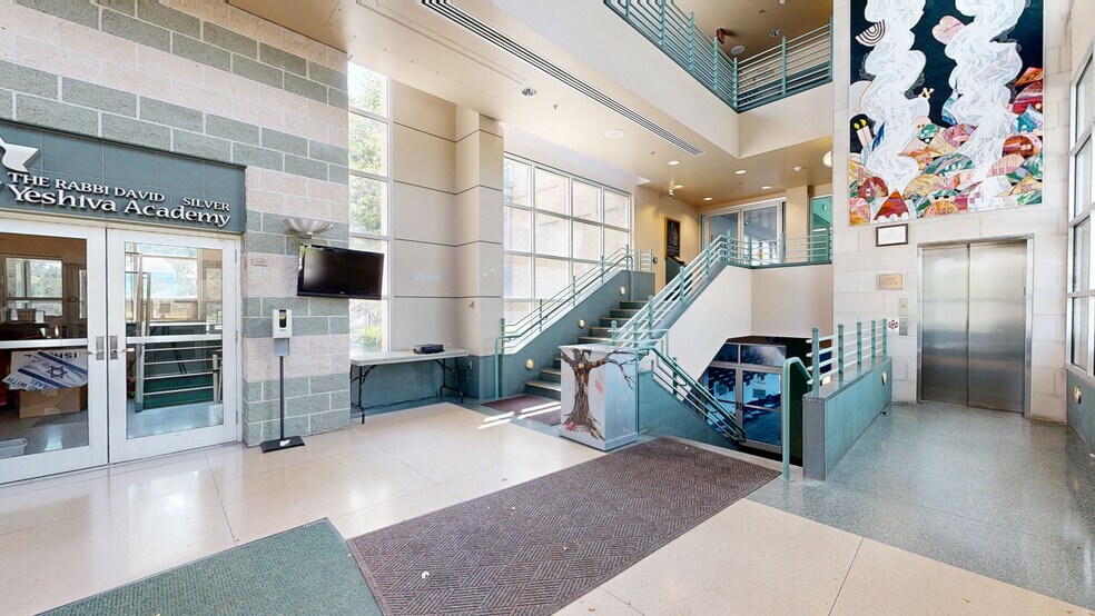 3301 N Front St, Harrisburg, PA à vendre - Numérisation 3D Matterport – Image 3 sur 33