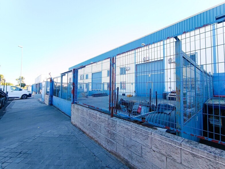 Industriel/Logistique dans Valdemoro, Madrid à vendre - Photo de l’immeuble – Image 2 sur 7