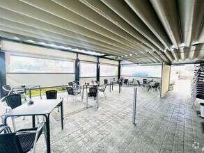 Local commercial dans Aldea del Fresno, Madrid à louer Photo intérieure– Image 1 sur 2