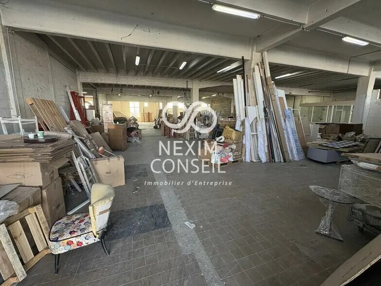 Local d’activités dans Bobigny à louer - Photo de l’immeuble – Image 1 sur 5