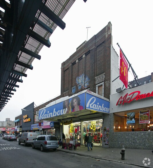 1548-1556 Westchester Ave, Bronx, NY à louer - Photo de l’immeuble – Image 2 sur 4