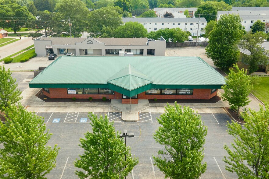 5600 Bigger Rd, Kettering, OH à louer - Photo de l’immeuble – Image 3 sur 6