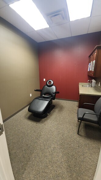 6621-6627 Centerville Business Pky, Dayton, OH à louer - Photo intérieure – Image 3 sur 12