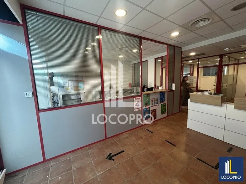 Bureau dans Nice à louer - Photo de l’immeuble – Image 3 sur 12