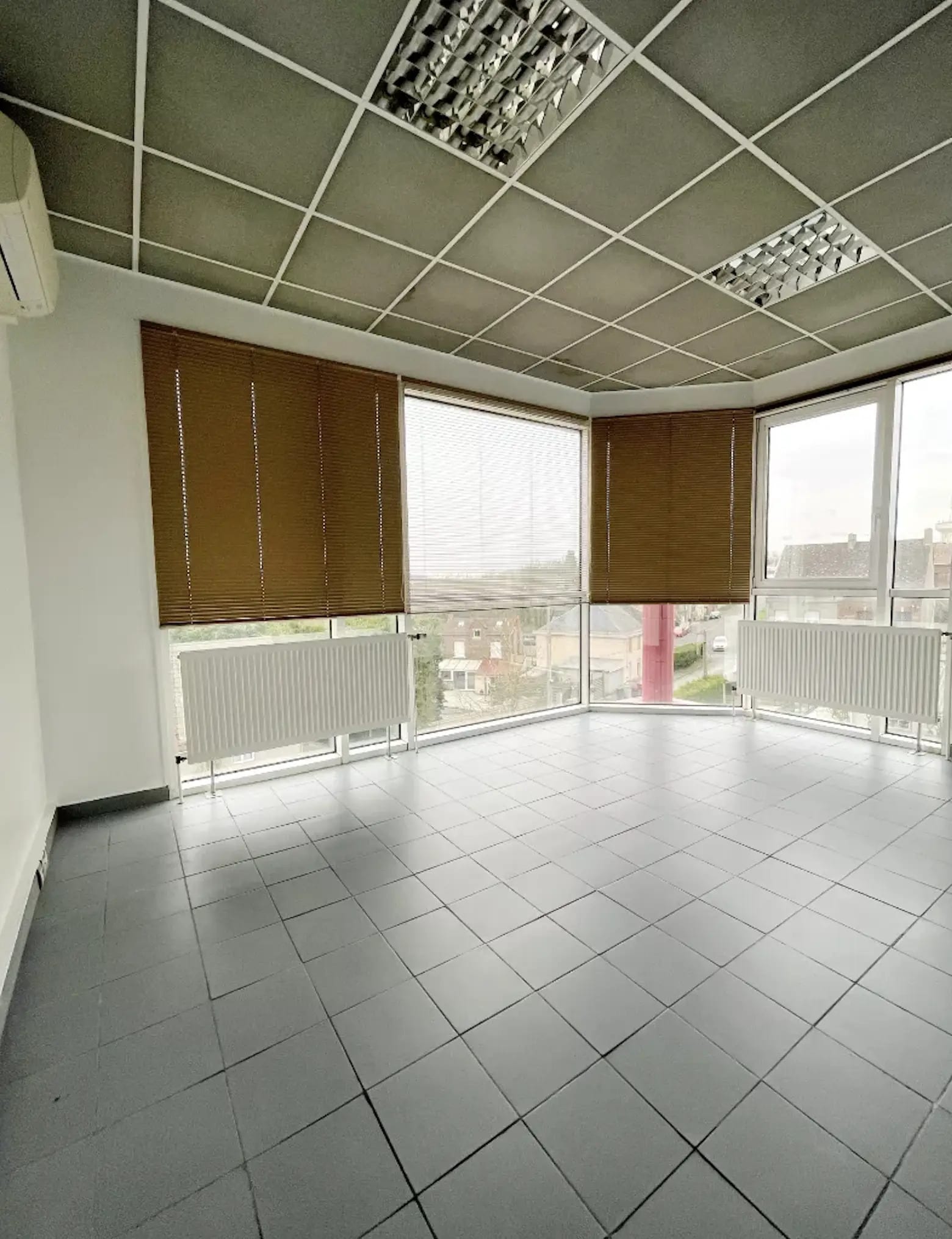 36 Avenue Du Pont Rouge, Maubeuge à louer Photo intérieure– Image 1 sur 6
