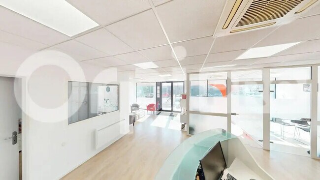 Plus de détails pour 57 Avenue De Paris, Soissons - Local commercial à louer