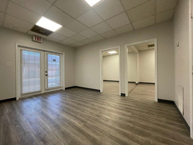 4701 Midlothian Tpke, Crestwood, IL à louer - Photo intérieure – Image 2 sur 8