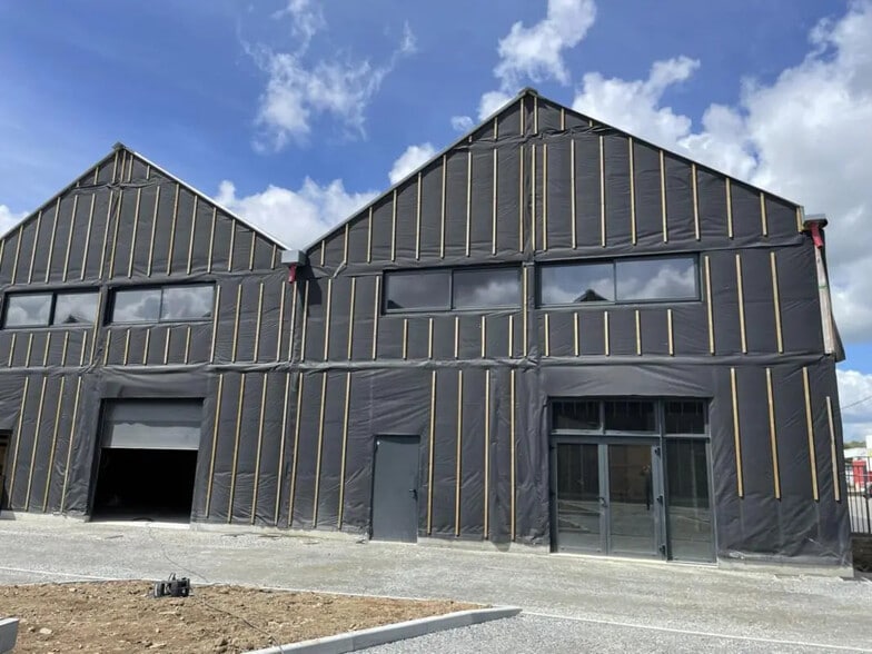 11 Rue Des Compagnons, Saint-Herblain à louer - Photo de l’immeuble – Image 2 sur 7