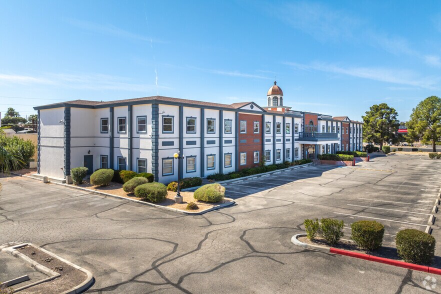 4180 S Pecos Rd, Las Vegas, NV à louer - Photo principale – Image 1 sur 5