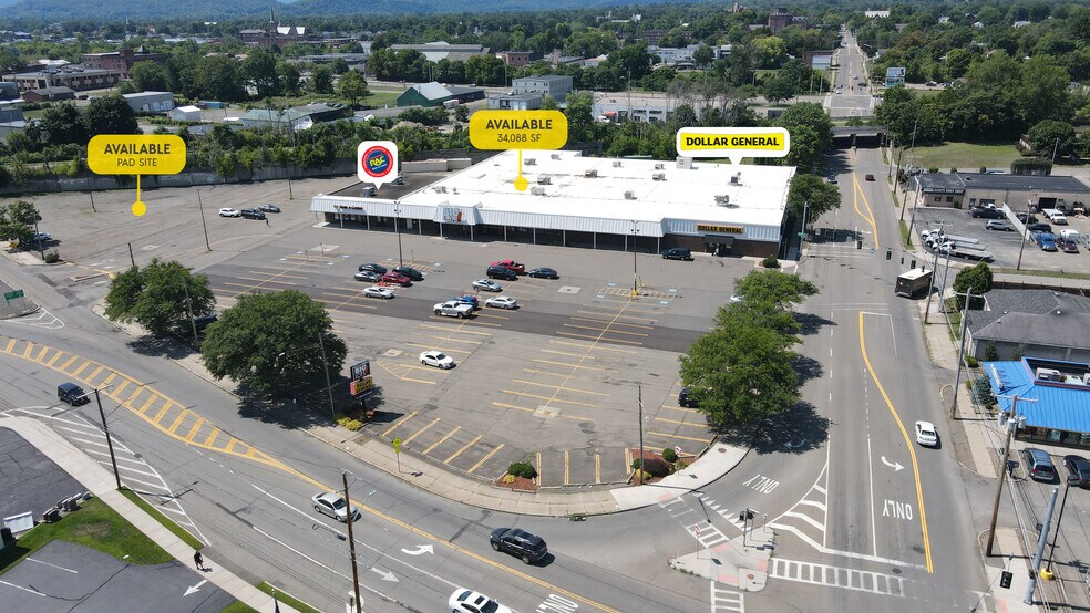801 Lake St, Elmira, NY à louer - Photo de l’immeuble – Image 3 sur 5