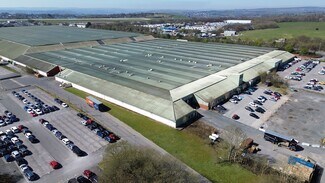 Plus de détails pour Harrogate Rd, Yeadon - Industriel/Logistique à louer
