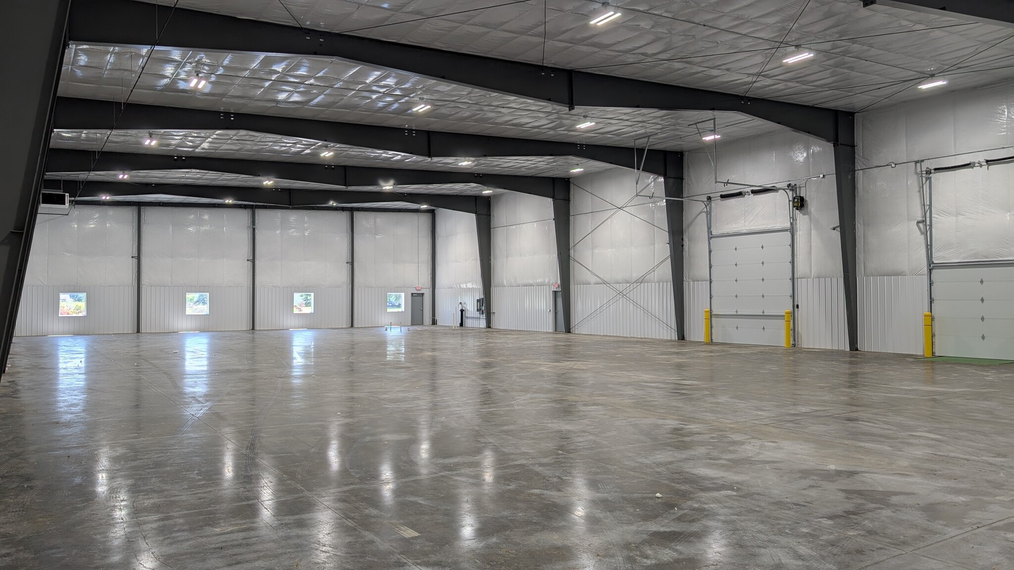 1230 Continental Dr, Eau Claire, WI à louer Photo de l’immeuble– Image 1 sur 3