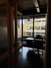 260 1st Ave S, Saint Petersburg, FL à louer Photo intérieure– Image 1 sur 2