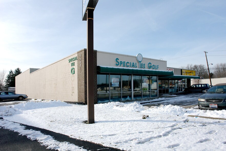 5500 Youngstown Warren Rd, Niles, OH à louer - Photo principale – Image 1 sur 3
