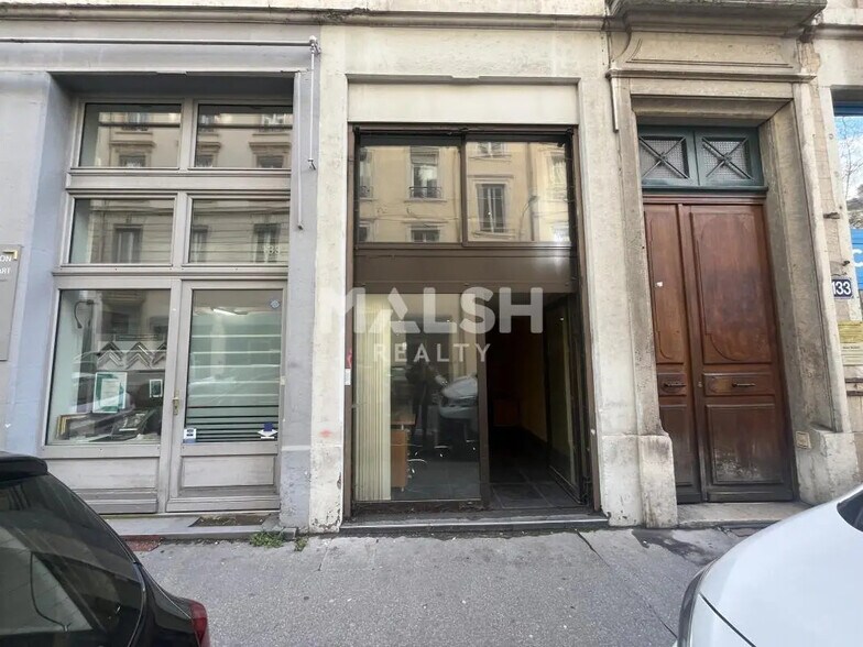 Local commercial dans Lyon à louer - Photo de l’immeuble – Image 1 sur 7