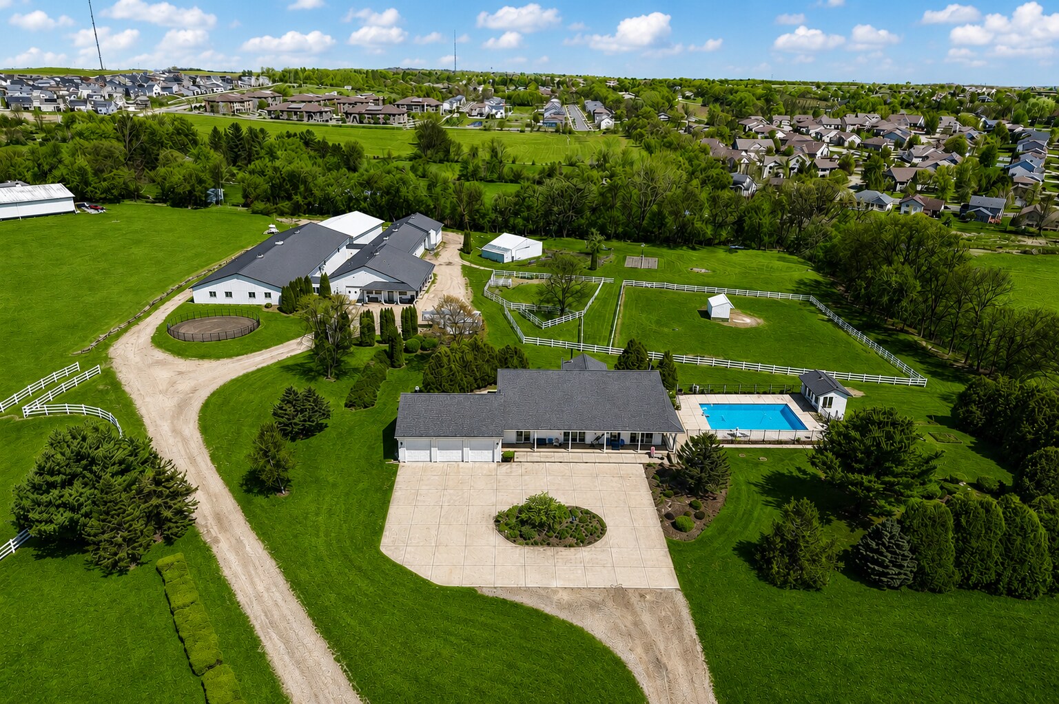 3440 Meadow Rd, Verona, WI à vendre Photo de l’immeuble– Image 1 sur 96
