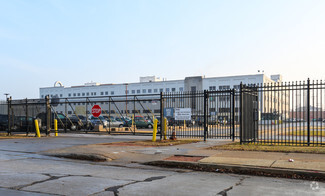 Plus de détails pour 2600 N 32nd St, Milwaukee, WI - Industriel/Logistique à vendre