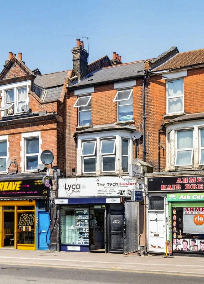325 Lea Bridge Rd, Londres à vendre Photo de l’immeuble– Image 1 sur 8