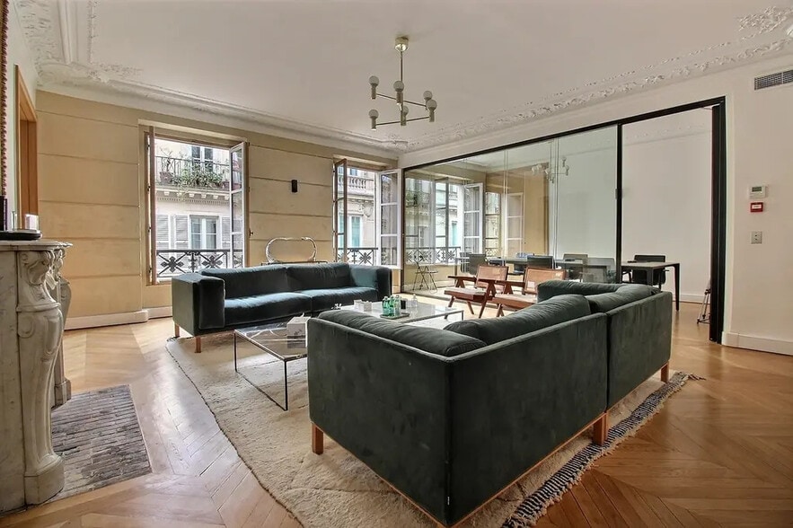 10 Rue Du Mont Thabor, Paris à louer - Photo de l’immeuble – Image 1 sur 13
