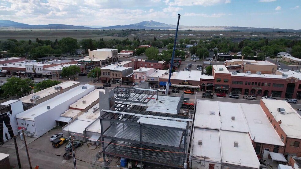 1234 Sheridan Ave, Cody, WY à louer - Vidéo sur l’annonce professionnelle – Image 2 sur 6