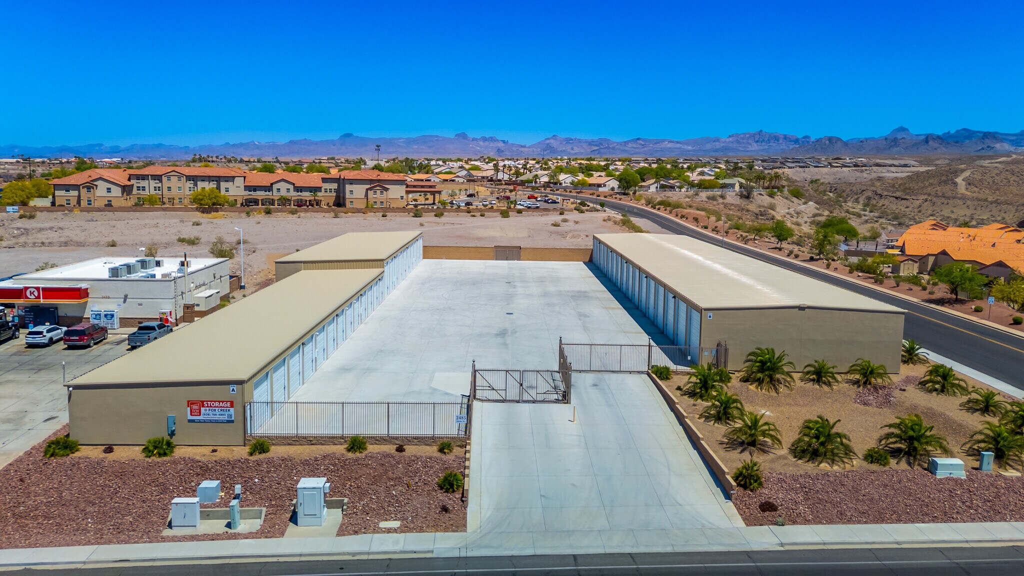 2485 Adobe Rd, Bullhead City, AZ à vendre Photo principale– Image 1 sur 19