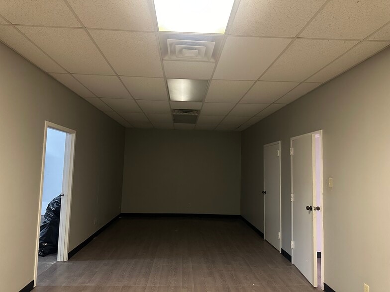 3615 S Goodlett St, Memphis, TN à louer - Photo intérieure – Image 3 sur 9