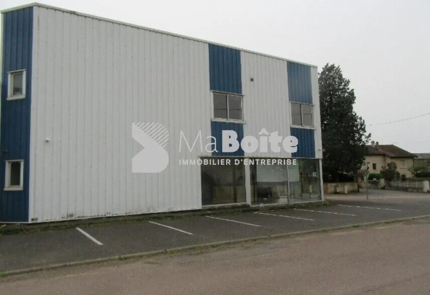 Local commercial dans Marcigny à vendre - Photo de l’immeuble – Image 2 sur 14