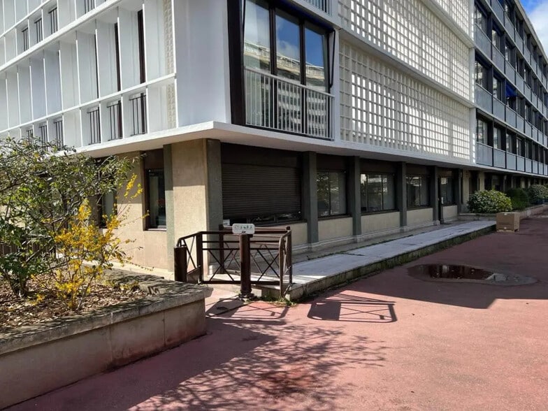 35 Rue Des Longs Prés, Boulogne-Billancourt à louer - Photo de l’immeuble – Image 1 sur 13