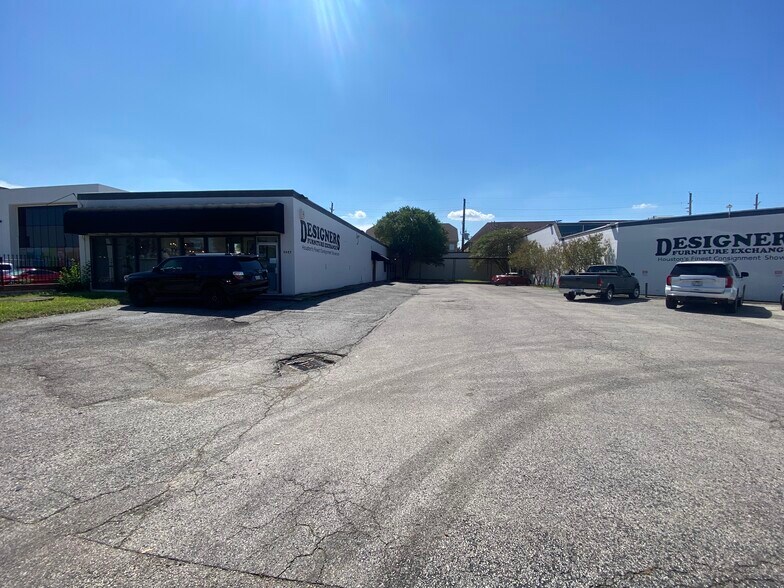 5701 Richmond Ave, Houston, TX à louer - Photo de l’immeuble – Image 2 sur 14