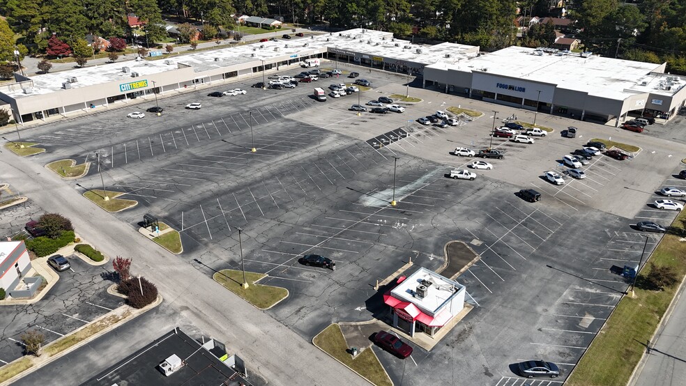 105-212 N Fairview Rd, Rocky Mount, NC à louer - Photo de l’immeuble – Image 1 sur 12
