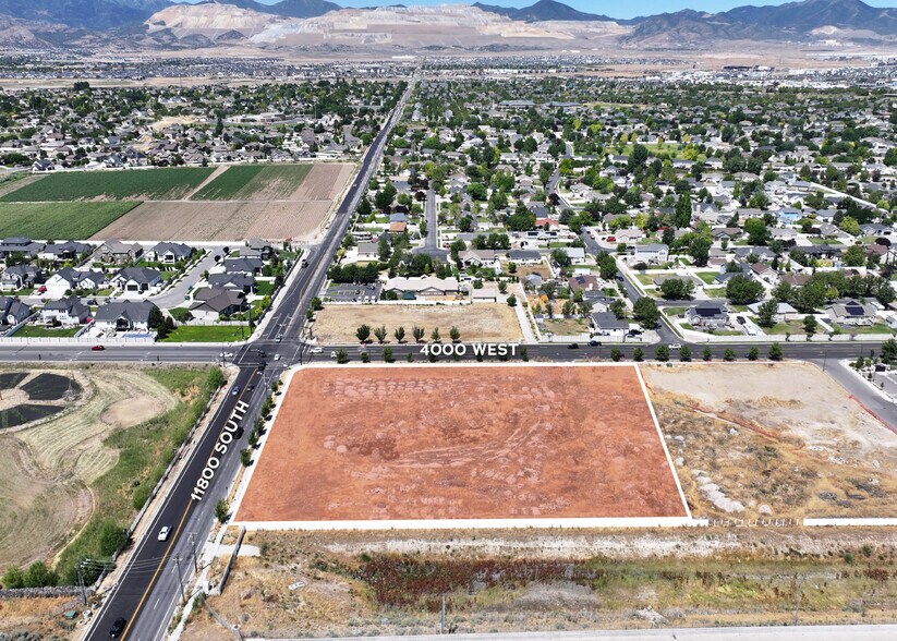 11789 South 4000 West, South Jordan, UT à vendre - Photo de l’immeuble – Image 2 sur 3