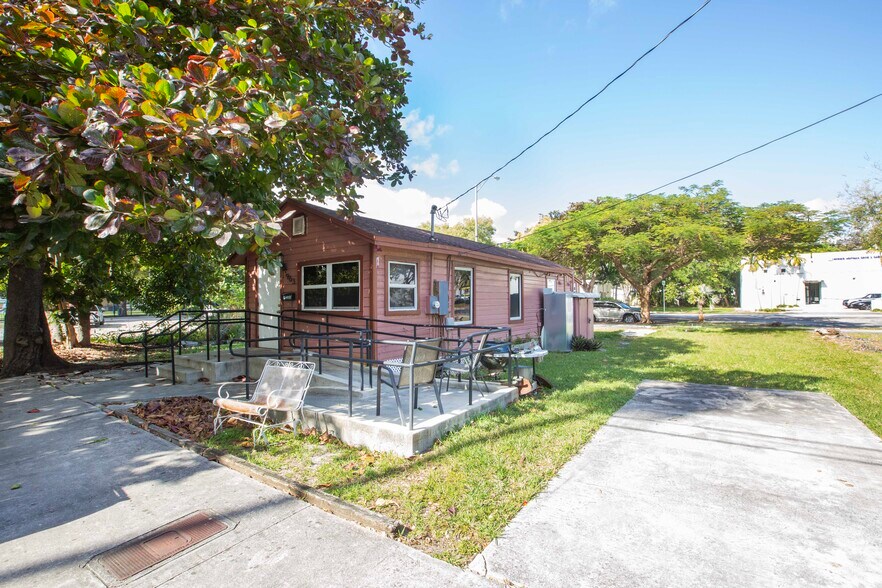 3963 Washington Ave, Miami, FL à vendre - Photo de l’immeuble – Image 3 sur 8